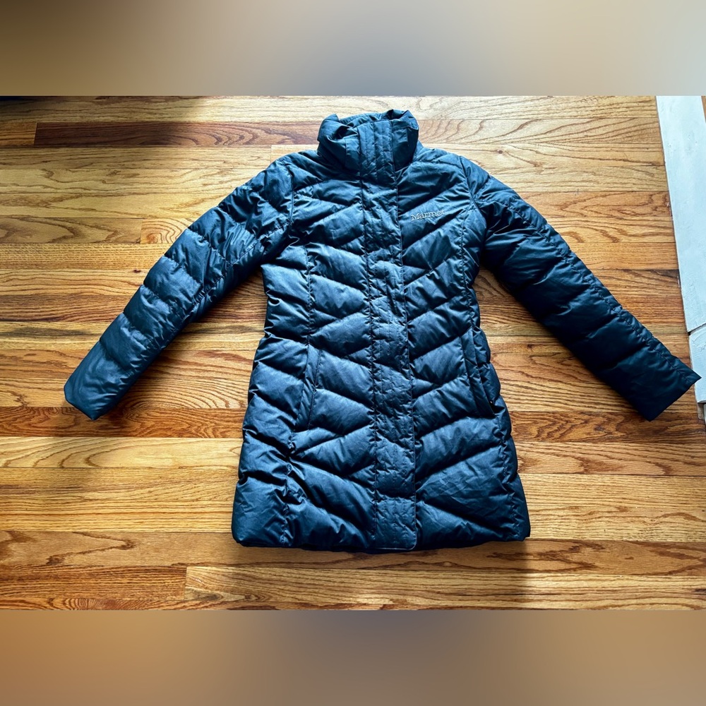 Marmot Women's BlackChevron-Quilted Long Puffer Coat